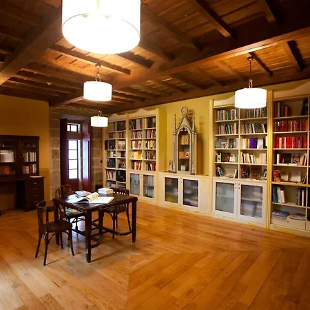 מלון Rectoral De Castillon Pantón