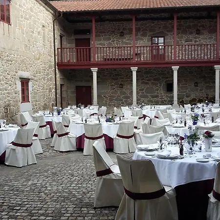 ホテル Rectoral De Castillon