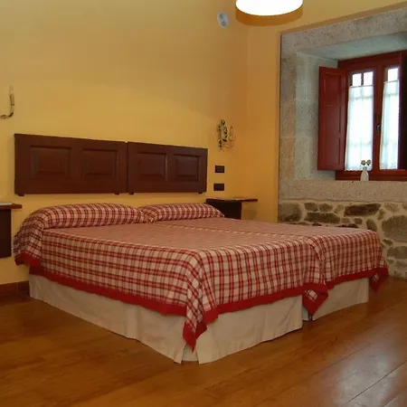 Rectoral De Castillon Hotel Pantón