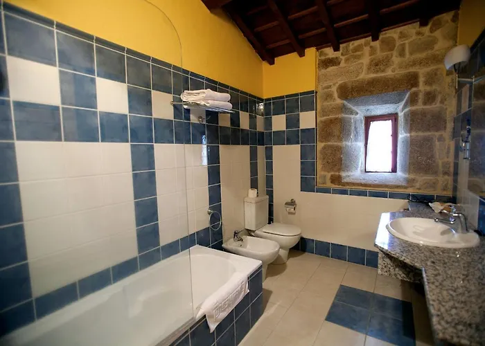 Rectoral De Castillon Hotel 3*