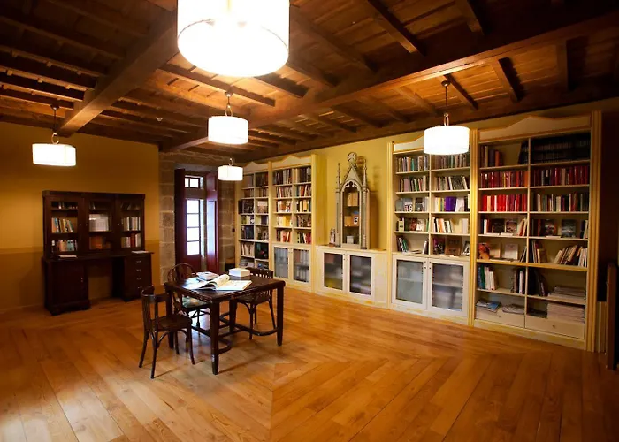 Otel Rectoral De Castillon Pantón