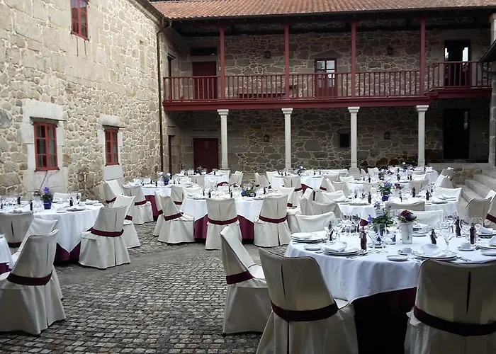 Hotel Rectoral De Castillon