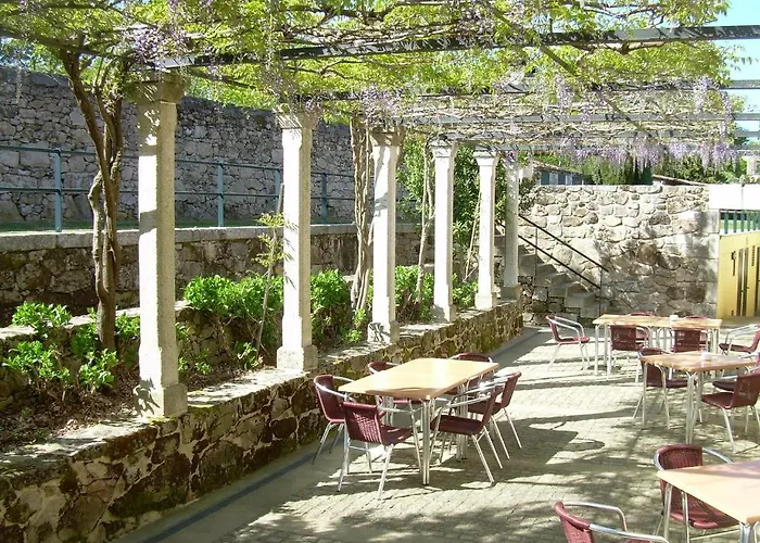 Otel Rectoral De Castillon 3*